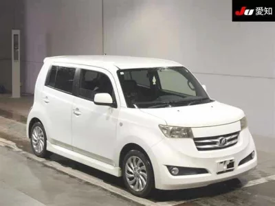 Toyota BB  с аукциона в Японии