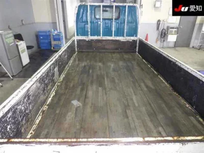 Toyota DYNA  с аукциона в Японии