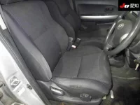 Toyota IST лот № 30739 оценка 3.5  с аукциона в Японии 5