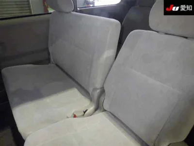 Toyota NOAH  с аукциона в Японии