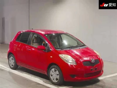 Toyota VITZ  с аукциона в Японии