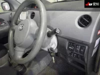 Toyota SIENTA лот № 30934 оценка 3.5  с аукциона в Японии 4