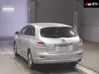 Toyota MARK X ZIO лот № 30744 оценка 4  с аукциона в Японии 1