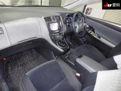Toyota MARK X ZIO