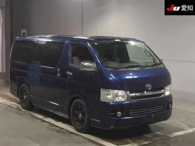 Toyota HiAce Van
