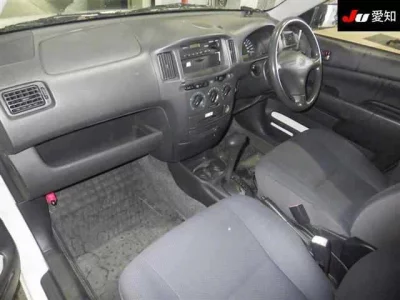 Toyota PROBOX  с аукциона в Японии