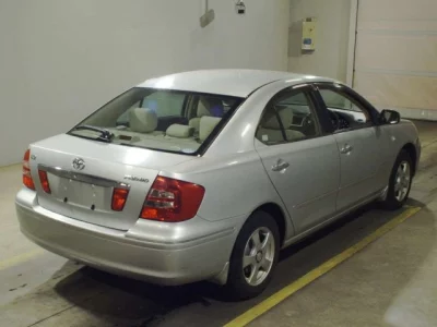 Toyota PREMIO  с аукциона в Японии