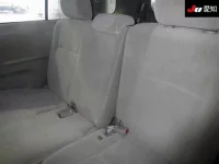 Toyota ISIS лот № 4348 оценка 3.5  с аукциона в Японии 3