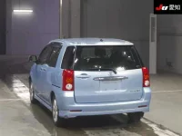 Toyota RAUM лот № 31031 оценка 3.5  с аукциона в Японии 1