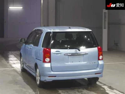 Toyota RAUM  с аукциона в Японии