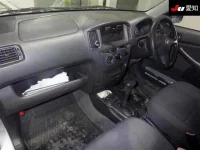 Toyota SUCCEED лот № 20178 оценка 3.5  с аукциона в Японии 2