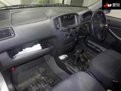 Toyota SUCCEED  с аукциона в Японии