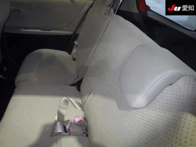 Toyota VITZ  с аукциона в Японии