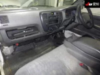 Toyota TOWN ACE TRUCK лот № 20176 оценка 3.5  с аукциона в Японии 2