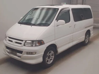 Toyota HIACE REGIUS
