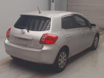 Toyota AURIS  с аукциона в Японии