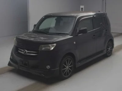 Toyota BB  с аукциона в Японии