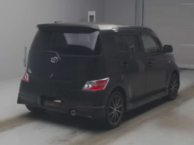 Toyota BB  с аукциона в Японии