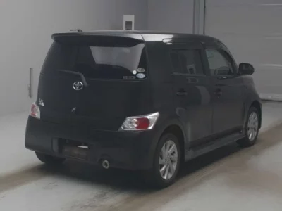 Toyota bB