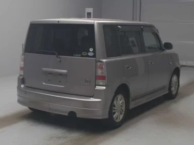 Toyota BB  с аукциона в Японии