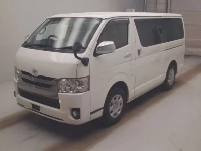 Toyota RegiusAce