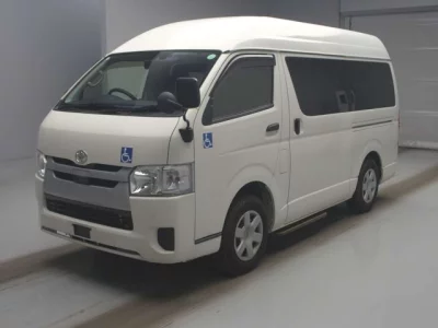 Toyota RegiusAce
