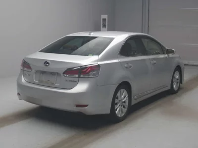 Lexus HS  с аукциона в Японии