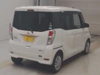 Nissan DAYZ ROOX лот № 3001 оценка 4  с аукциона в Японии 1