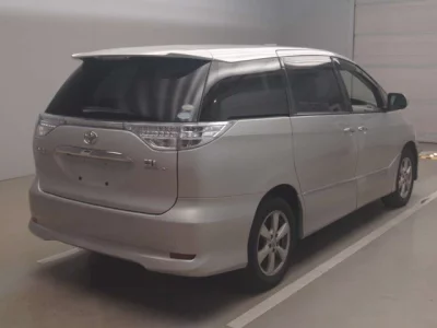 Toyota ESTIMA HYBRID