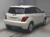 Toyota IST лот № 24055 оценка 3.5  с аукциона в Японии 1