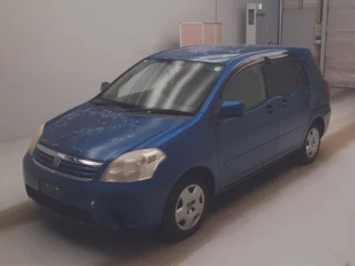 Toyota RAUM  с аукциона в Японии