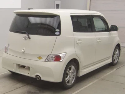 Toyota bB