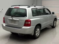 Toyota KLUGER лот № 40016 оценка 3  с аукциона в Японии 1