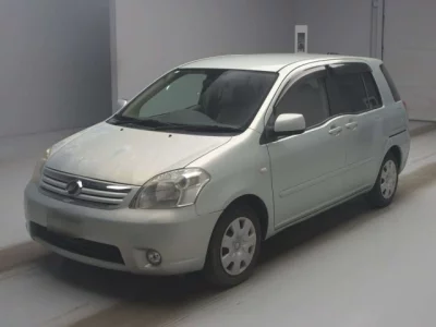Toyota RAUM