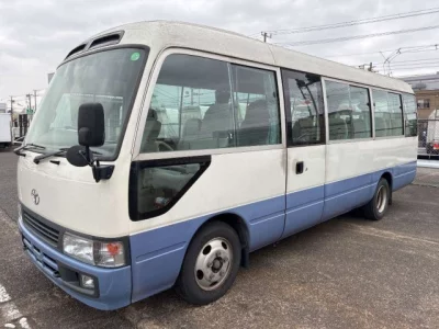 Toyota COASTER