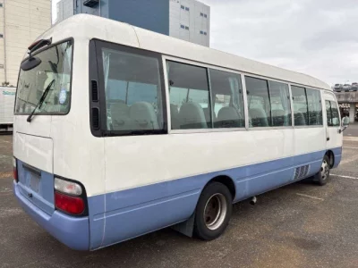 Toyota COASTER