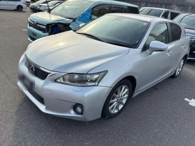 Lexus CT  с аукциона в Японии