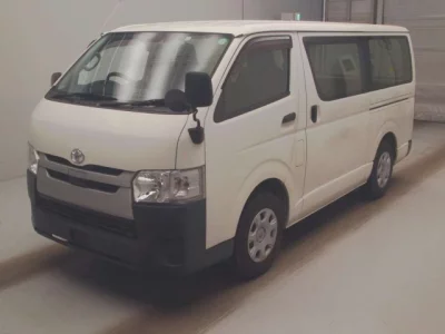 Toyota RegiusAce