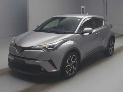 Toyota C-HR  с аукциона в Японии