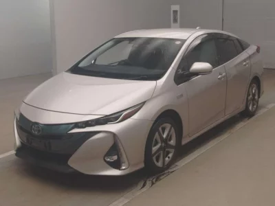 Toyota PRIUS PHV