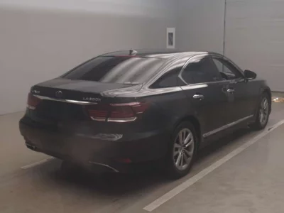 Lexus LS600h