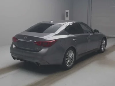 Nissan SKYLINE  с аукциона в Японии