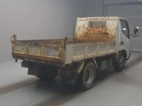 Toyota DYNA лот № 26502 оценка RA  с аукциона в Японии 1