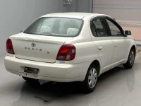 Toyota PLATZ лот № 40052 оценка R  с аукциона в Японии 1