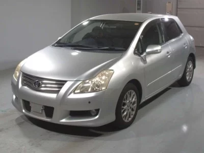 Toyota BLADE