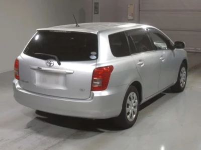 Toyota COROLLA FIELDER  с аукциона в Японии