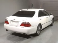 Toyota CROWN лот № 4047 оценка 3.5  с аукциона в Японии 1