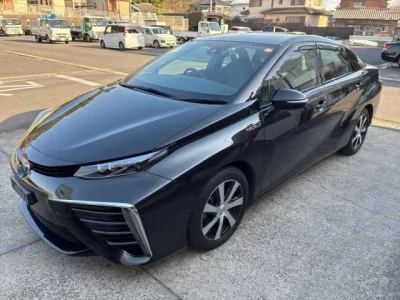 Toyota MIRAI  с аукциона в Японии