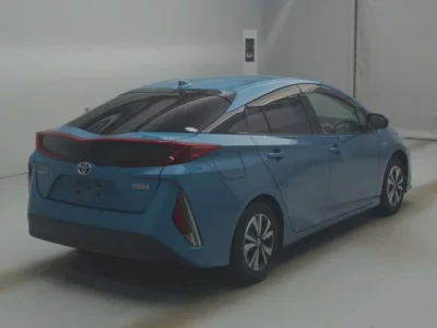 Toyota PRIUS PHV