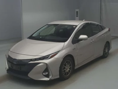 Toyota PRIUS PHV